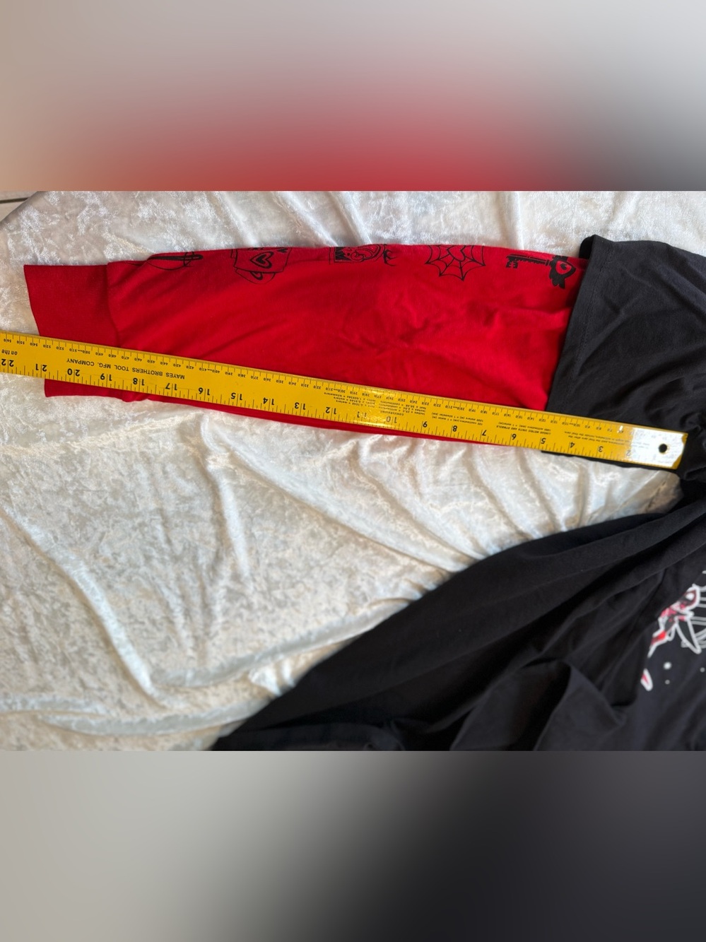 Hot Topic Hazbin Hotel Layered Graphic Tee Black Red Long Sleeve NWT M Cartoon - Picture 9 of 13